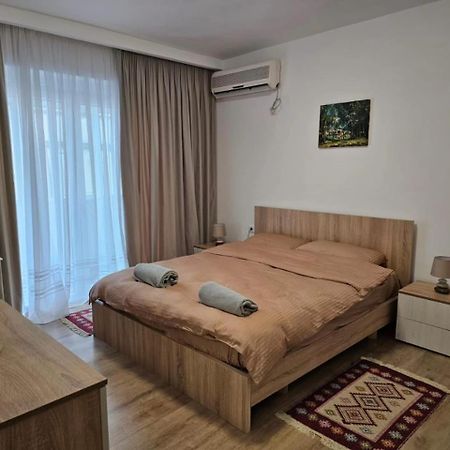 Alan Apartments 4 Myslym Shyri Tirana Exteriér fotografie